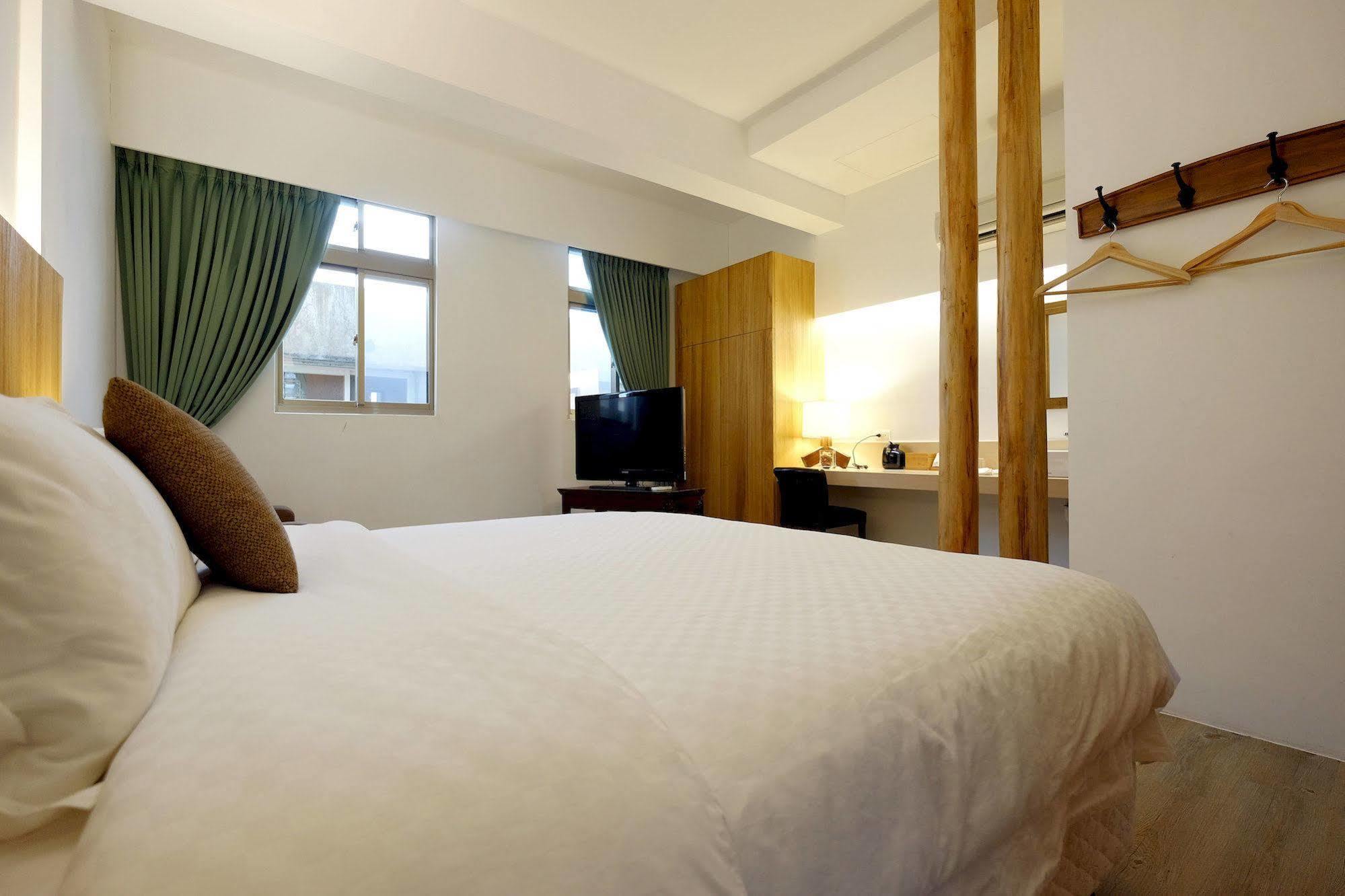 Shire Homestay Luodong Exterior foto